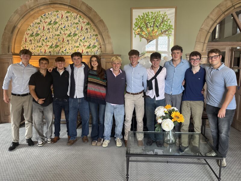 Group of past pupils attending a reunion dinner at Packwood